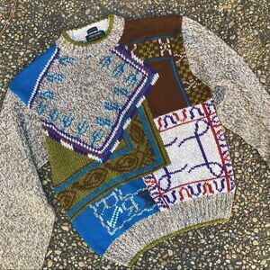 Vintage 1980’s retro mod hipster hand knit sweater M